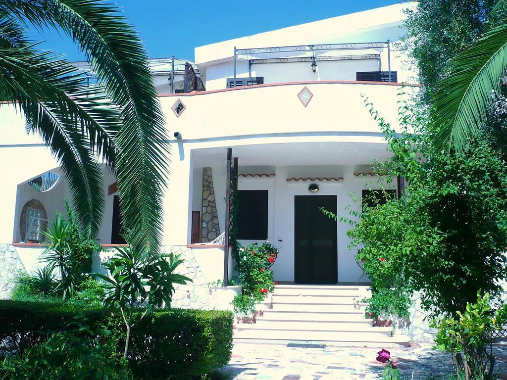 Villa Antonio Calderisi ヴィエステ エクステリア 写真